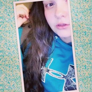 Meet your Posher, Cortney